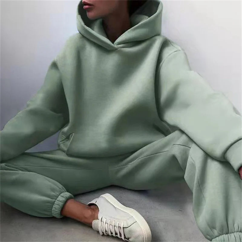 Oversized Women’s Tracksuit Set – Cozy Autumn Hoodie & Joggers