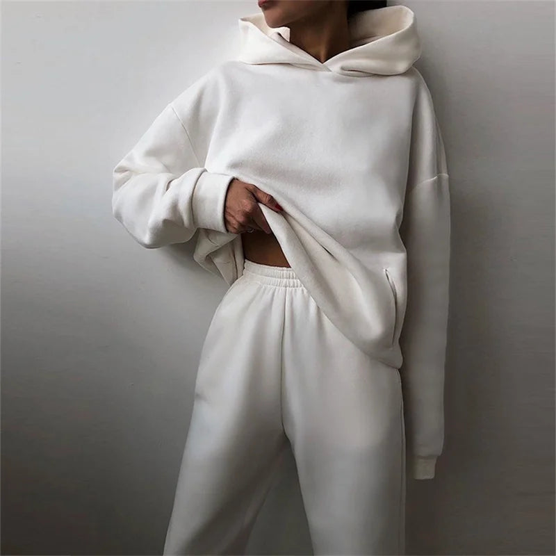 Oversized Women’s Tracksuit Set – Cozy Autumn Hoodie & Joggers